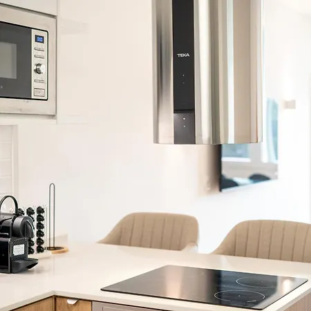 Charming One Min Walk To The Apartamento