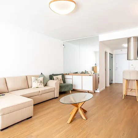 Charming One Min Walk To The Apartamento