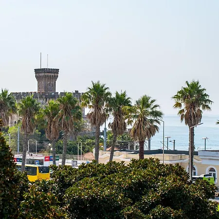 Charming One Min Walk To The Apartamento