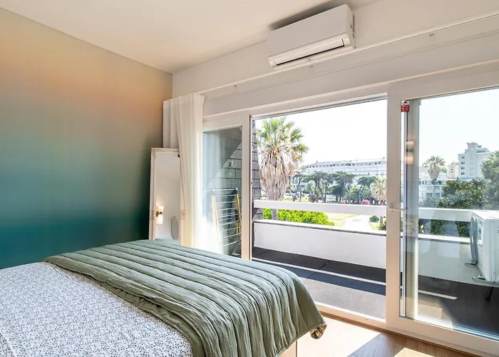 Lejlighed Charming One Min Walk To The *